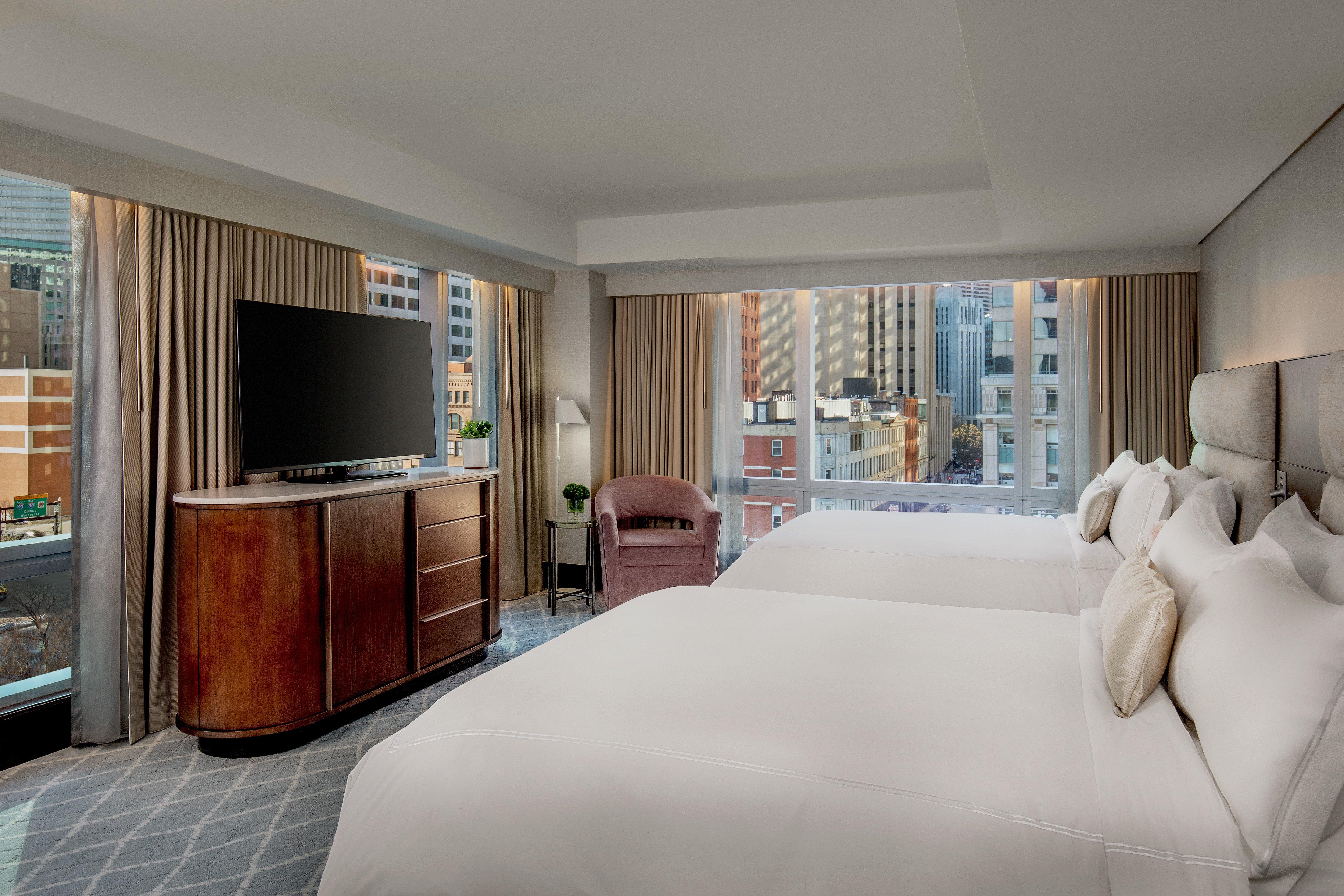 Intercontinental Boston By Ihg Hotell Exteriör bild A guest room at the Waldorf Astoria Chicago