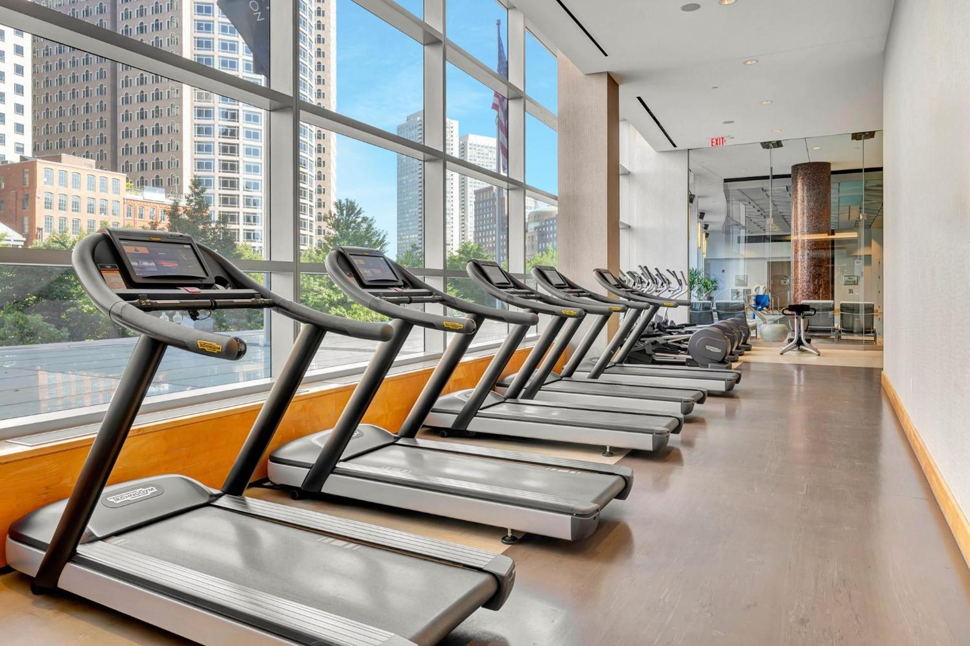 Intercontinental Boston By Ihg Hotell Exteriör bild Fitness Center