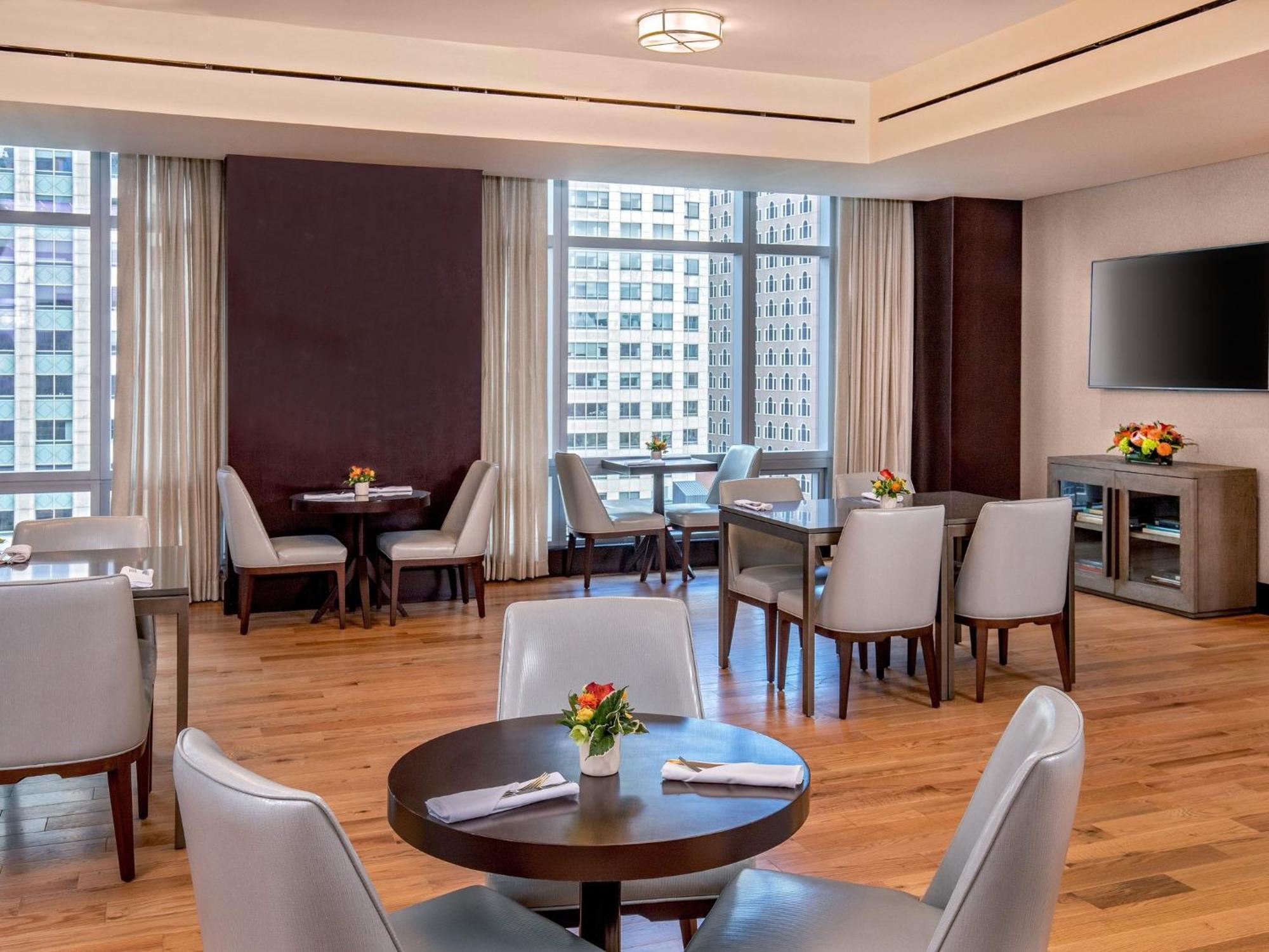 Intercontinental Boston By Ihg Hotell Exteriör bild Club Lounge